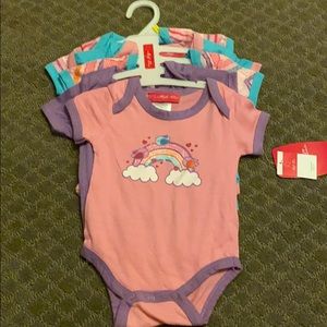 5pc set onesie NWT 3-6ms Girls
